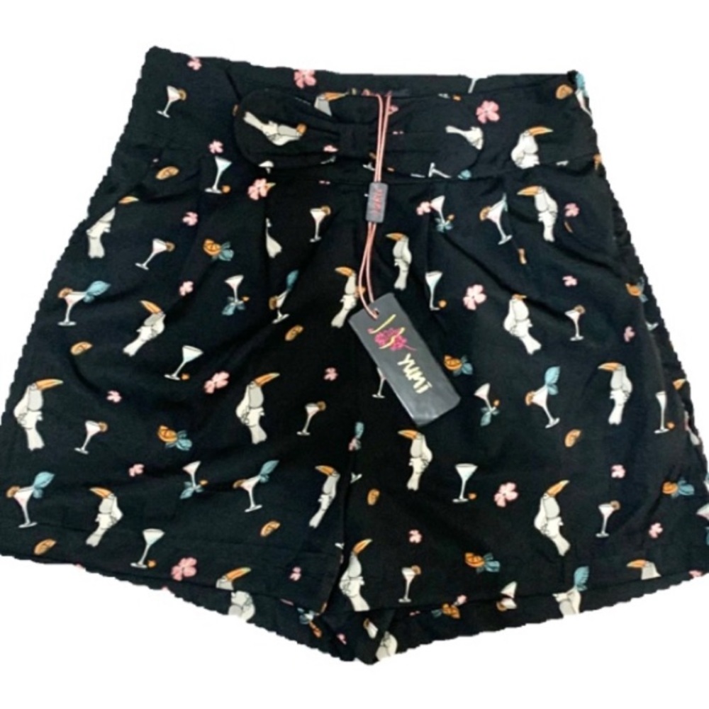 Yumi Bow Toucan Martini Shorts - 4 Pockets - US 2/4 - NEW